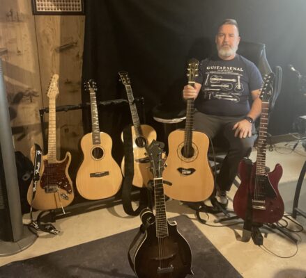 AF788B19-13A3-4CD3-BF32-93E0AFEDAB9C_1_201_a